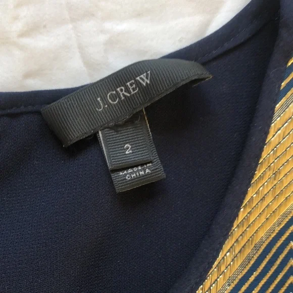 🌟 J. Crew Party Blouse, navy and gold chevron, size 2 - Picture 3 of 7